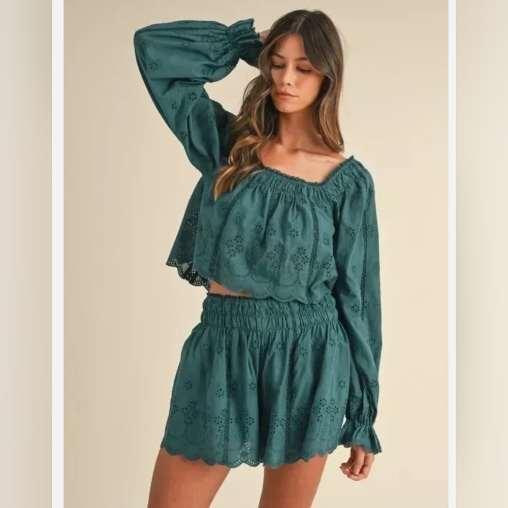 Mable Dark Teal Eyelet Lantern Sleeve Scalloped Hem Cropped TOP ONLY size Small